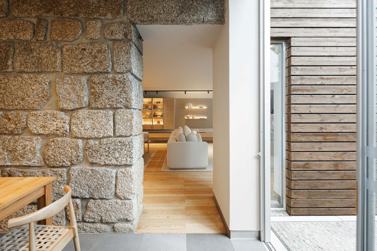 Ivo Tavares Studio